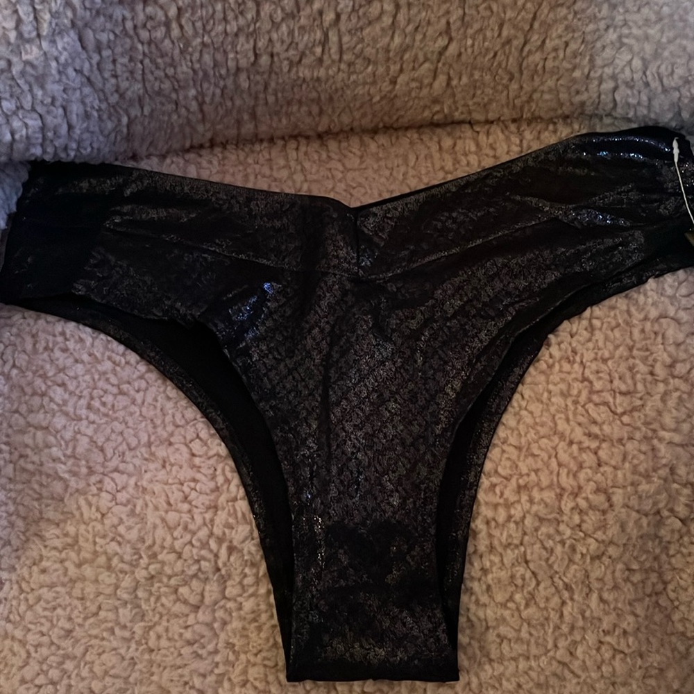 Skims Panties